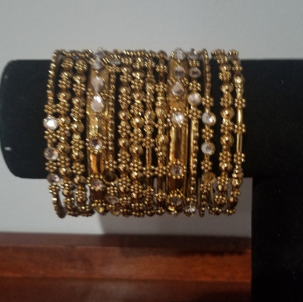⚜Amrita Singh 14 Bangles Set ⚜